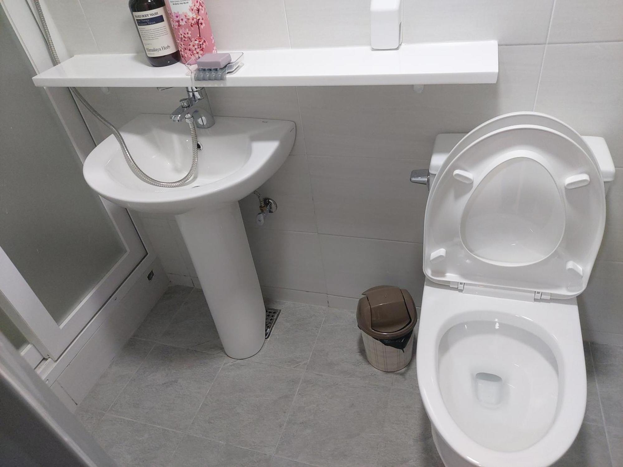 Ara Guesthouse Μπουσάν Εξωτερικό φωτογραφία